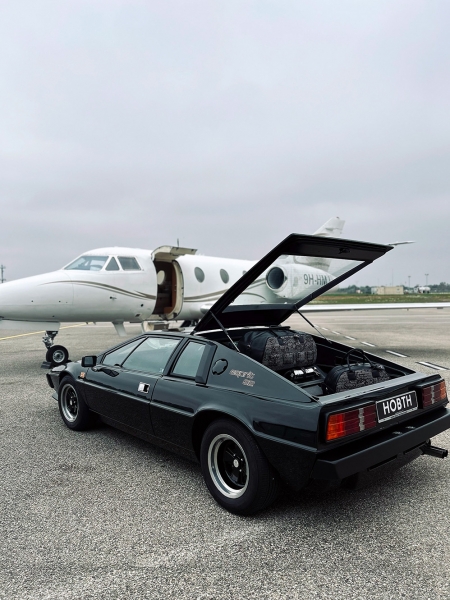 Lotus Esprit et bagages collection SPIRIT by HOBTH