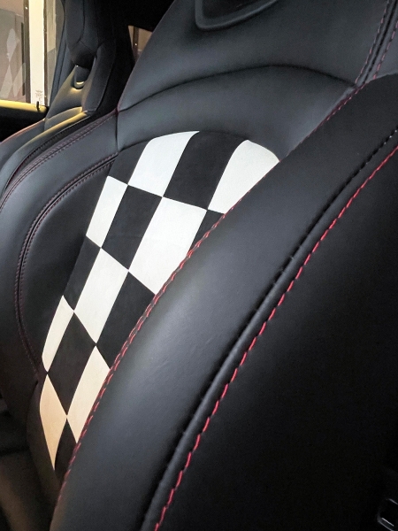 Mini Cooper, revisitée sur mesure by HOBTH